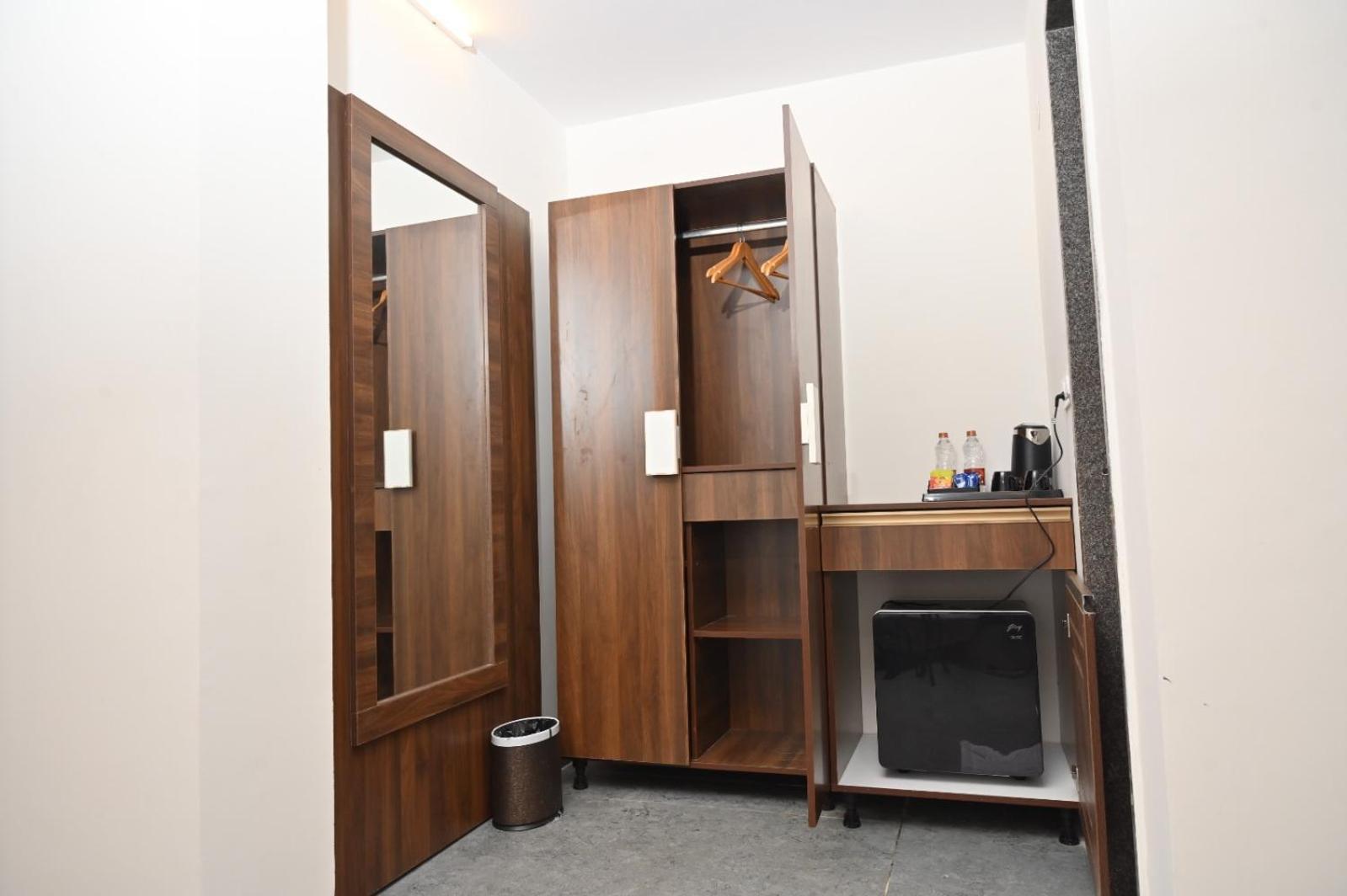 Hotel Shri Devi Comforts Inn Bhatkal 외부 사진